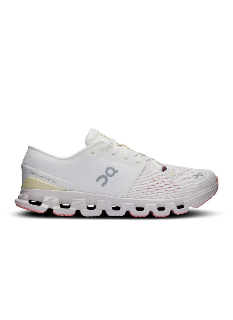 On Cloud X 4 鈥業vory Sand鈥?