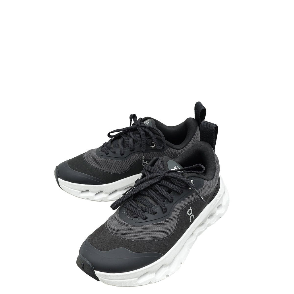 LOEWE Pre-Loved x On Cloudtilt 2.0 Running Shoes 鈥?Black & White