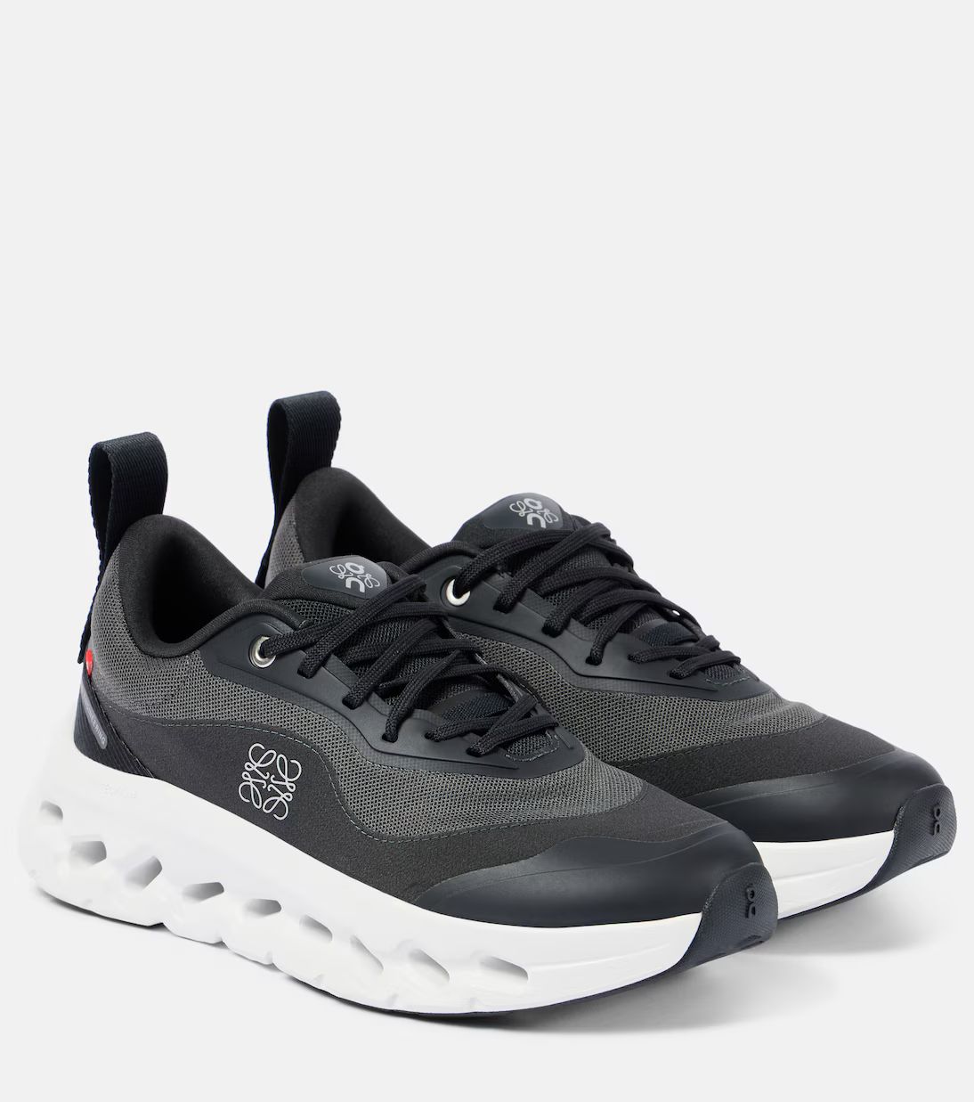 LOEWE Pre-Loved x On Cloudtilt 2.0 Running Shoes 鈥?Black & White