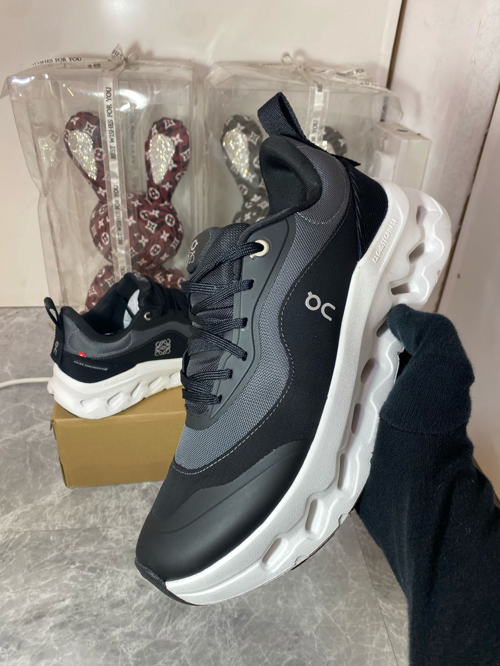LOEWE Pre-Loved x On Cloudtilt 2.0 Running Shoes 鈥?Black & White