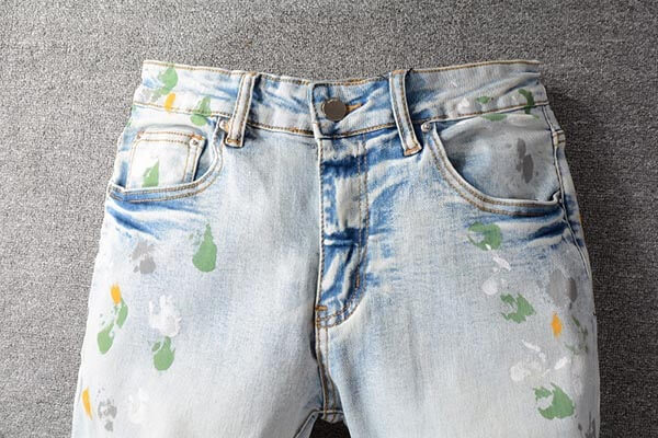 AMRI #685 Jeans