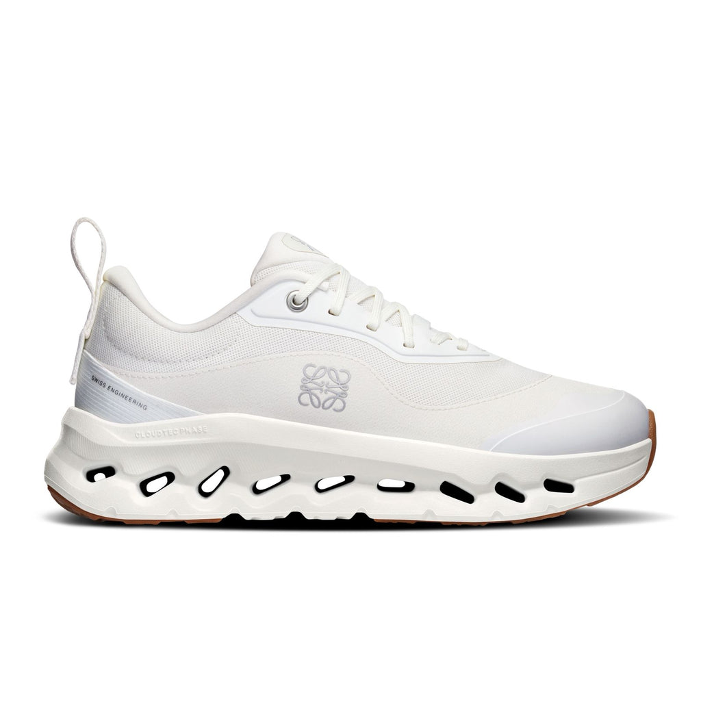 x Loewe Cloudtilt 2 鈥淎ll White鈥?